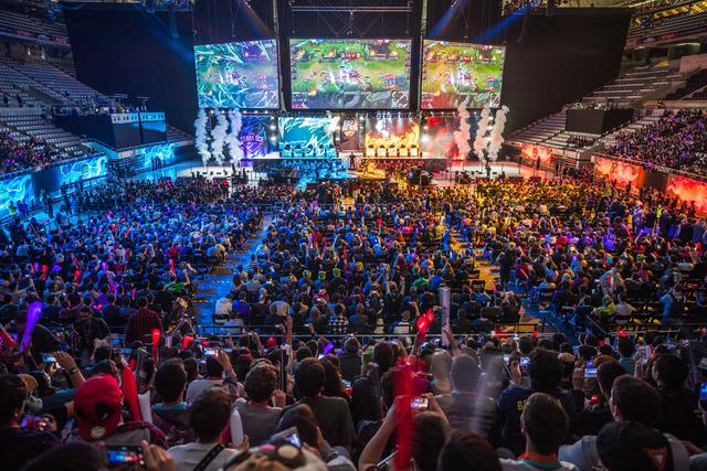 让客场球迷 让客场球迷