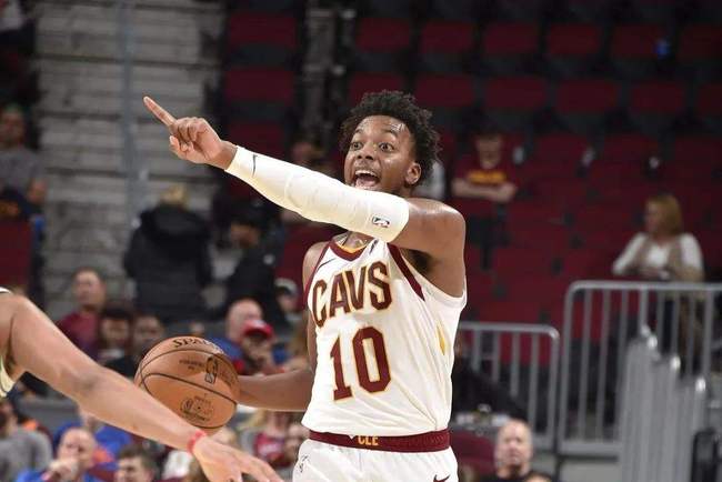 击不仅帮助 击不仅帮助